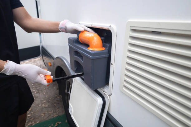 Porta potty delivery and setup in South Beloit, IL