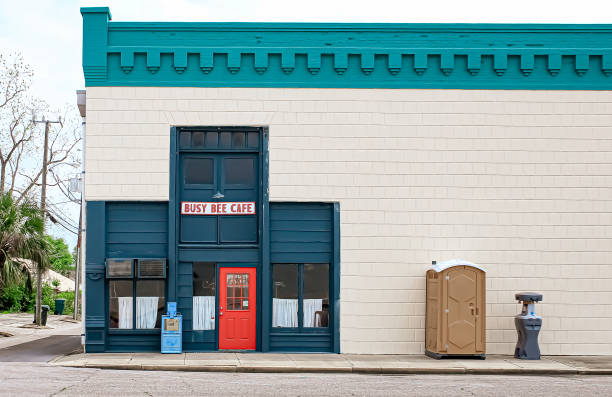 Best Portable bathroom rental  in South Beloit, IL